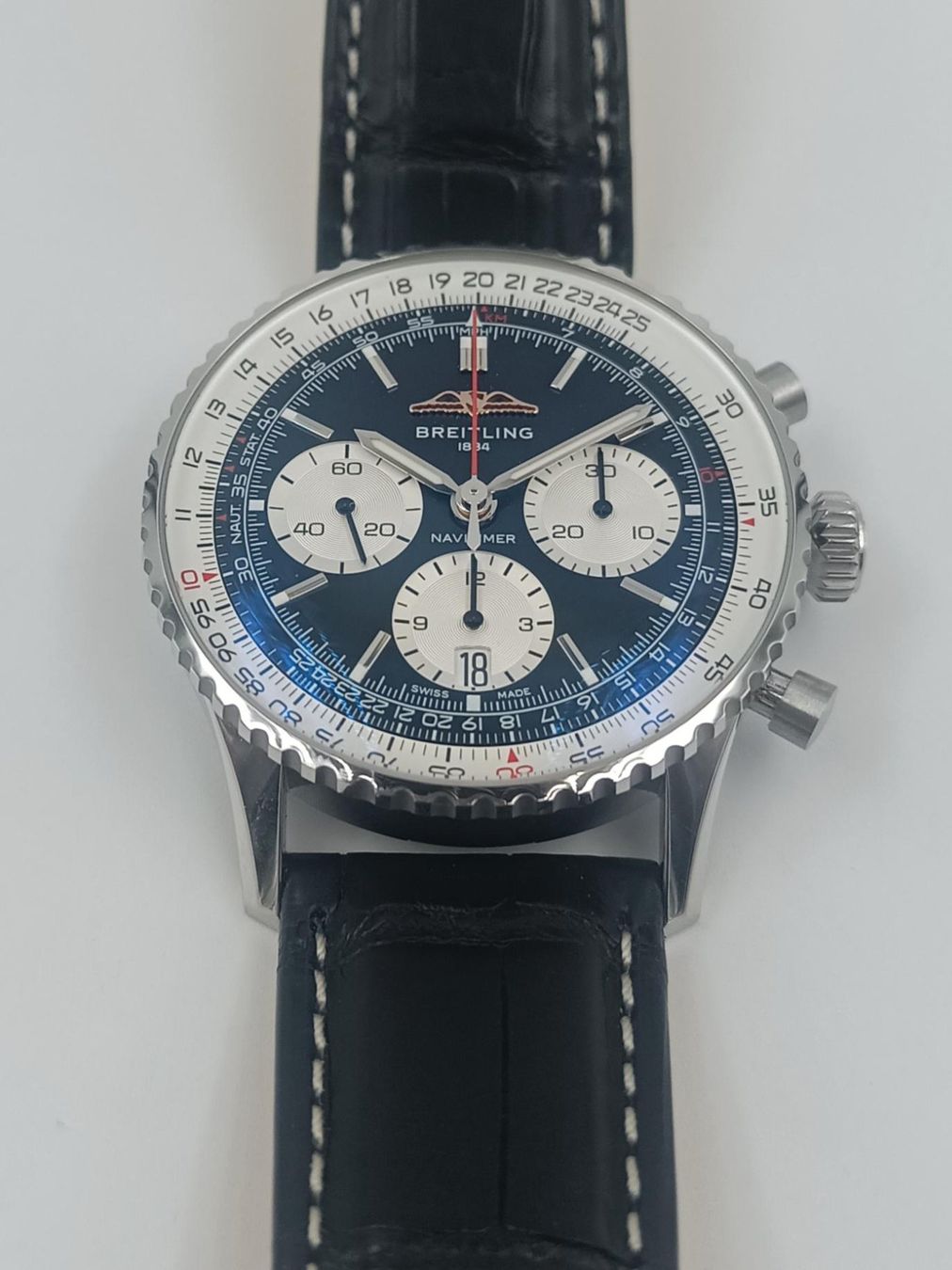 Breitling Orologi: BREITLING "NAVITIMER B01 CHRONOGRAPH 41", FULL SET NEUWERTIG – Usato da Luzern venduto da EdiGem 6