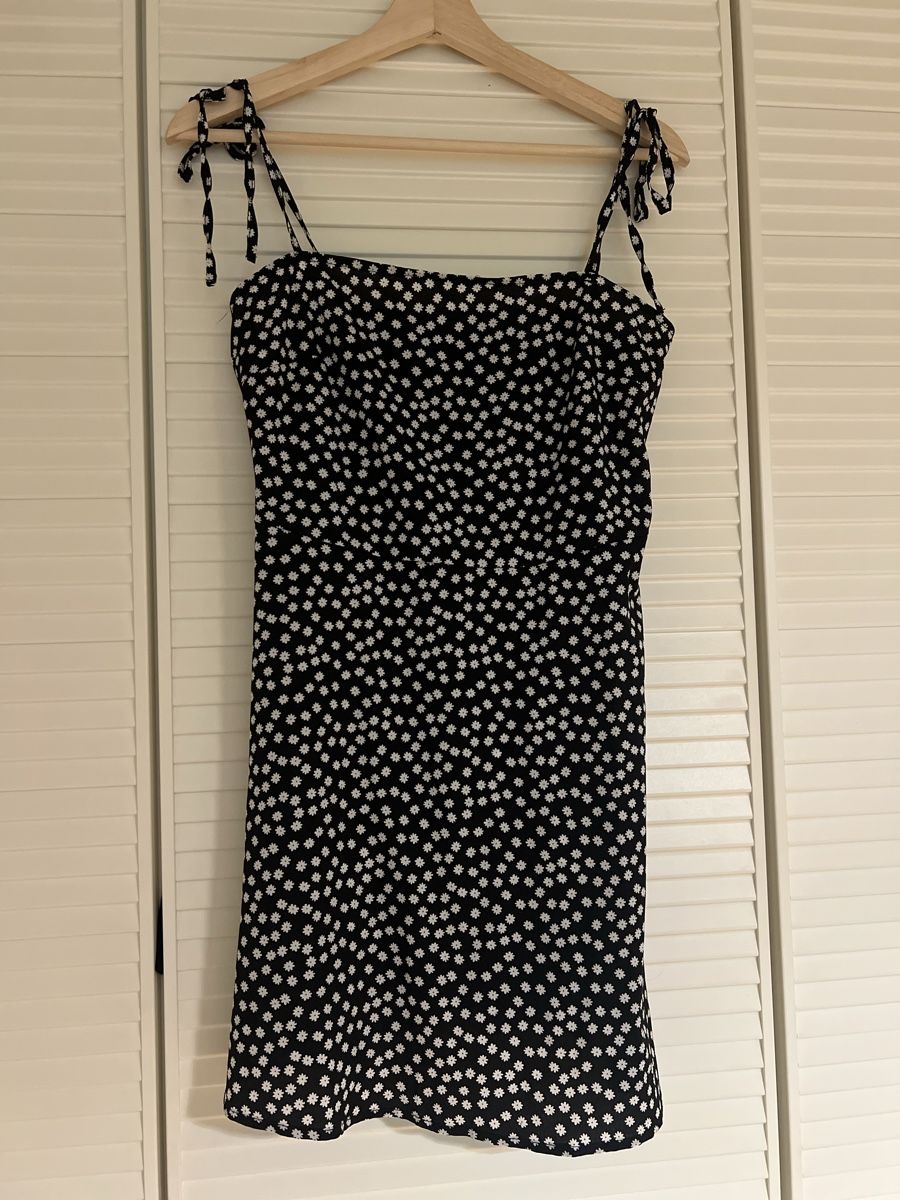 Kleider: Robe courte à fleurs taille S – Gebraucht aus Féchy von skl_mzz5