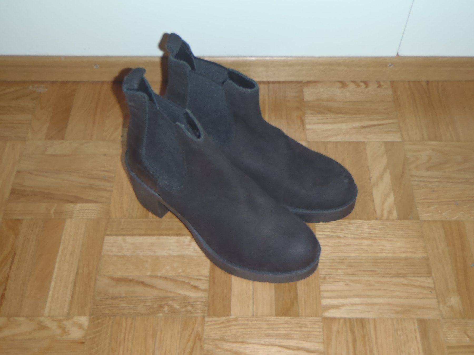 Scarpe da donna: Schwarze Herbst-Boots - stylisch & bequem! – Nuovo (secondo la descrizione) da Horgen venduto da Amanda30 2