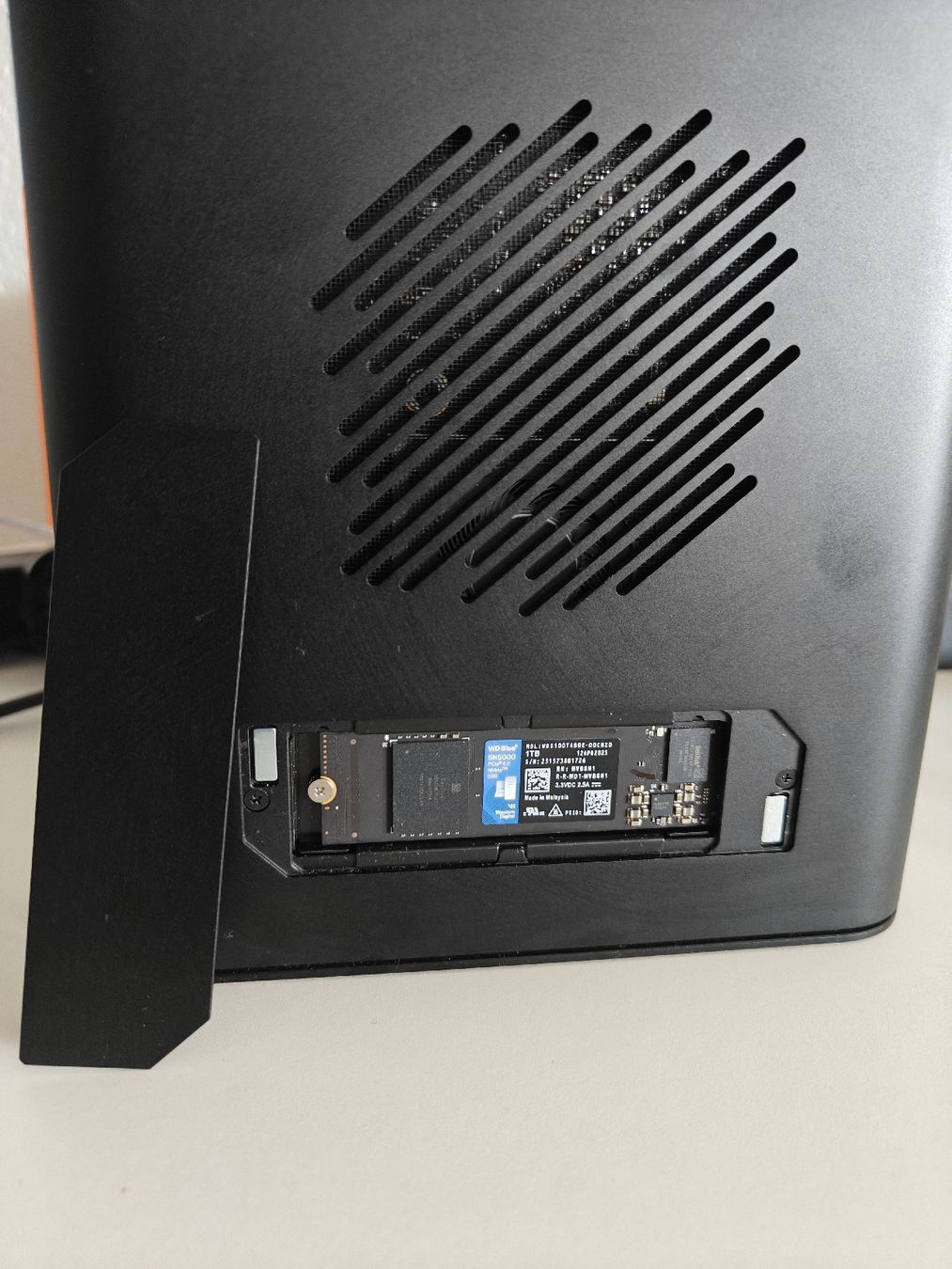 Amd Grafikkarten: eGPU ONEXGPU 2 - 1To SSD + OCuLink – Gebraucht aus Neuchâtel von fif_md7s 4