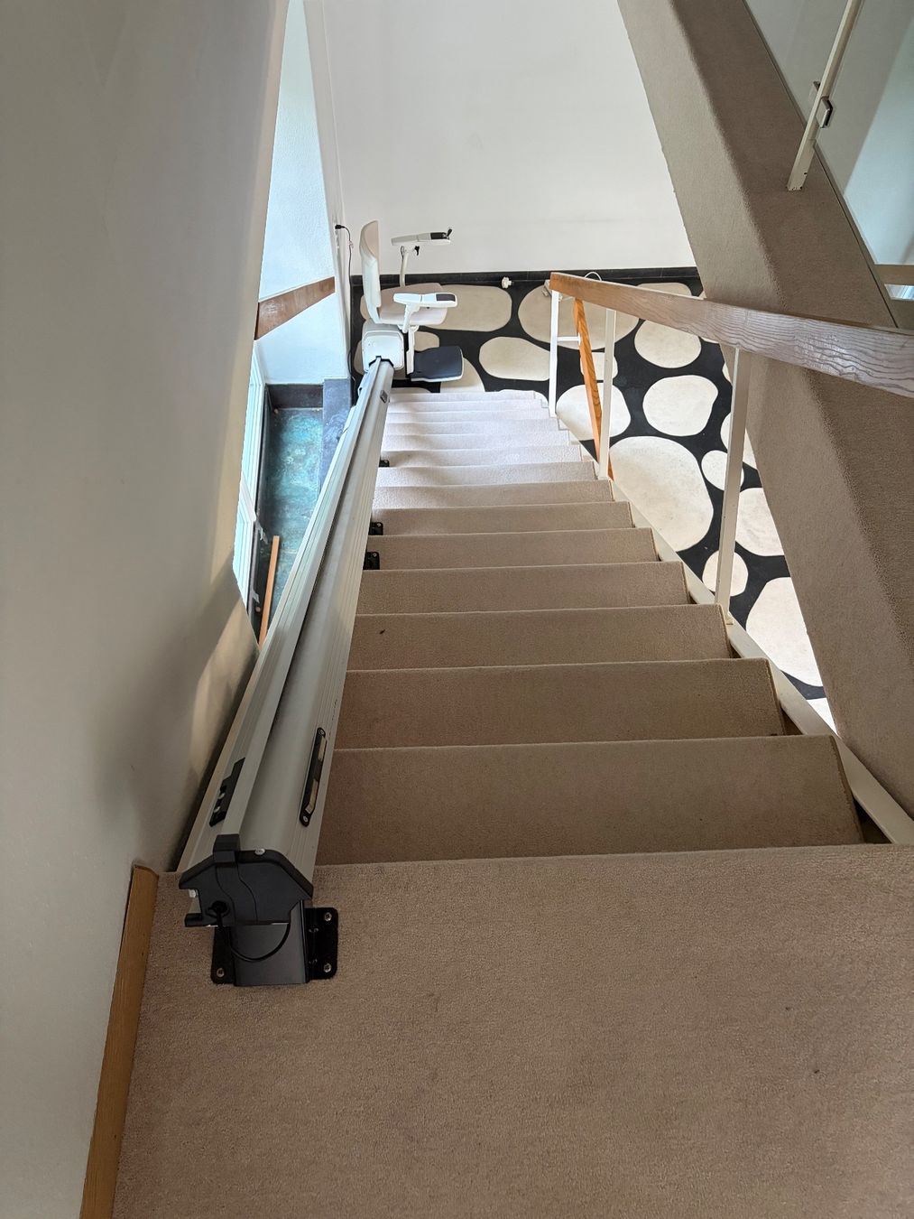 Medizinische Geräte: ThyssenKrupp HomeGlide Treppenlift 5.15m – Gebraucht aus Reinach BL von GuillermoM 4
