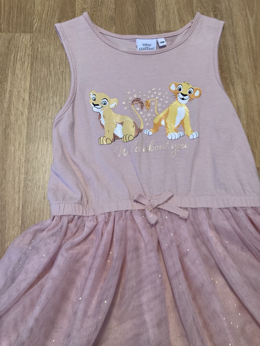 Vestiti & Gonne: Lion King Mädchen Kleid Gr. 128 – Usato da Emmenbrücke venduto da JJ_89 1