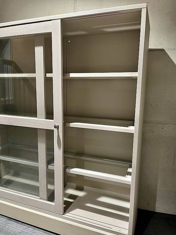 Ikea Vitrines: Vitrine Havsta Ikea graubeige – D'occasion à Zürich par henrikzk 1