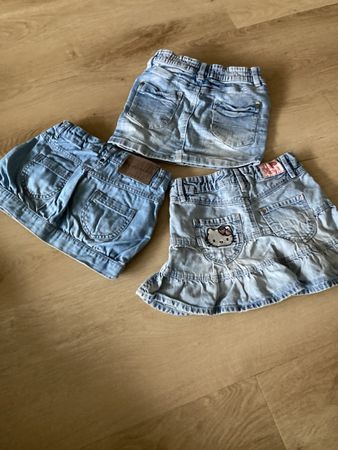 3er Set Jeansröcke, Grösse 116-122, Top Zustand für Sommer!