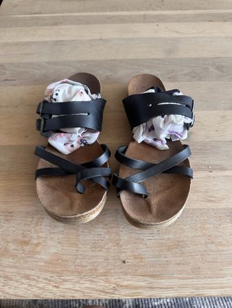 Schöne Sommersandalen, Marke Cosmos Comfort, Grösse 38