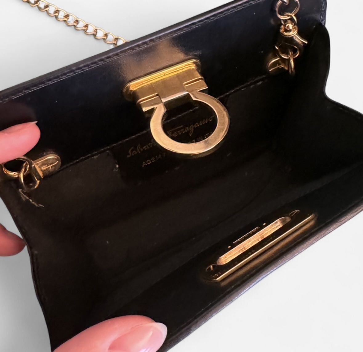 Salvatore Ferragamo Borse da donna: salvatore ferragamo crossbody bag – Usato da Rütihof venduto da mya_we 3