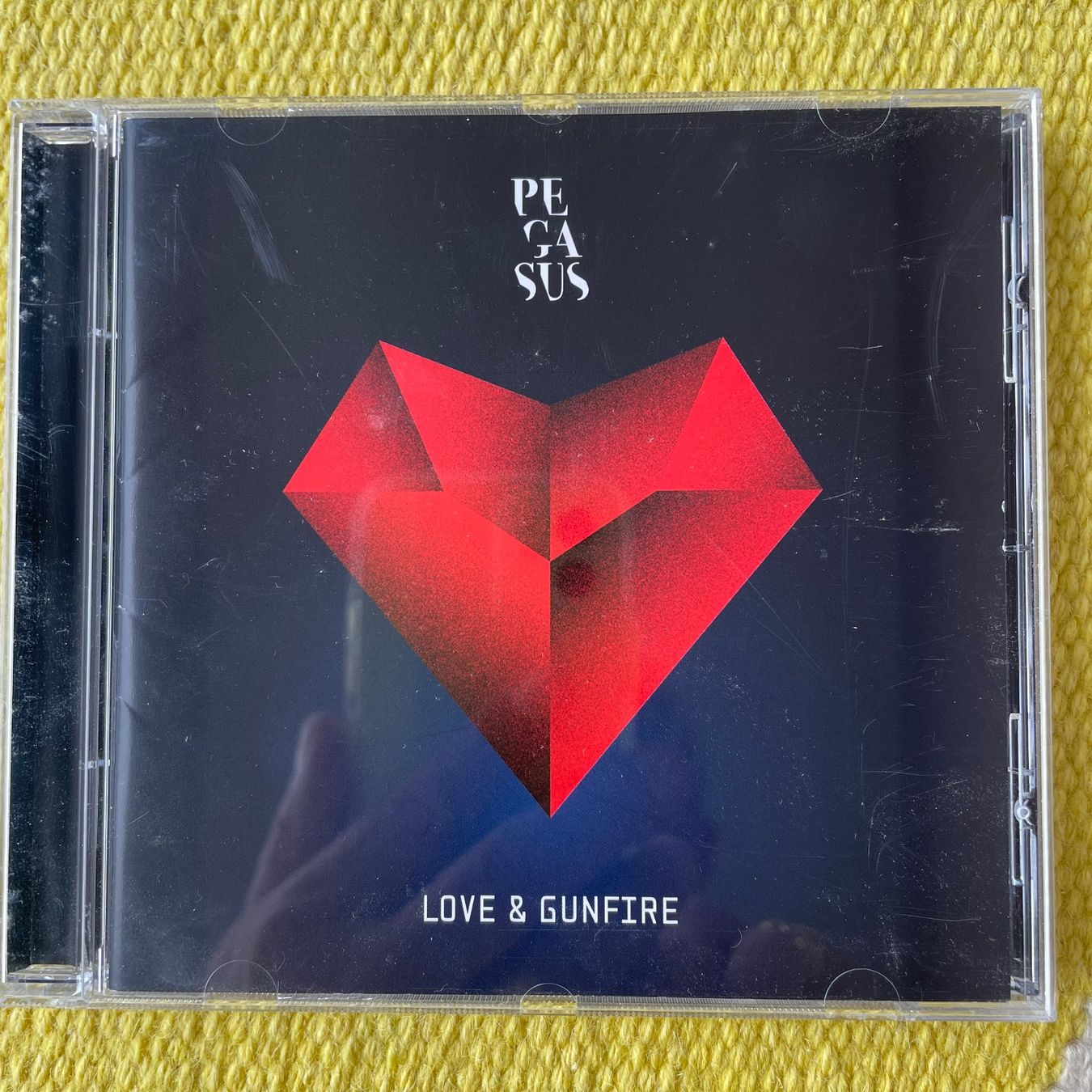 CD: PEGASUS-LOVE&GUNFIRE – Usato da Rorschacherberg venduto da CD-Roli