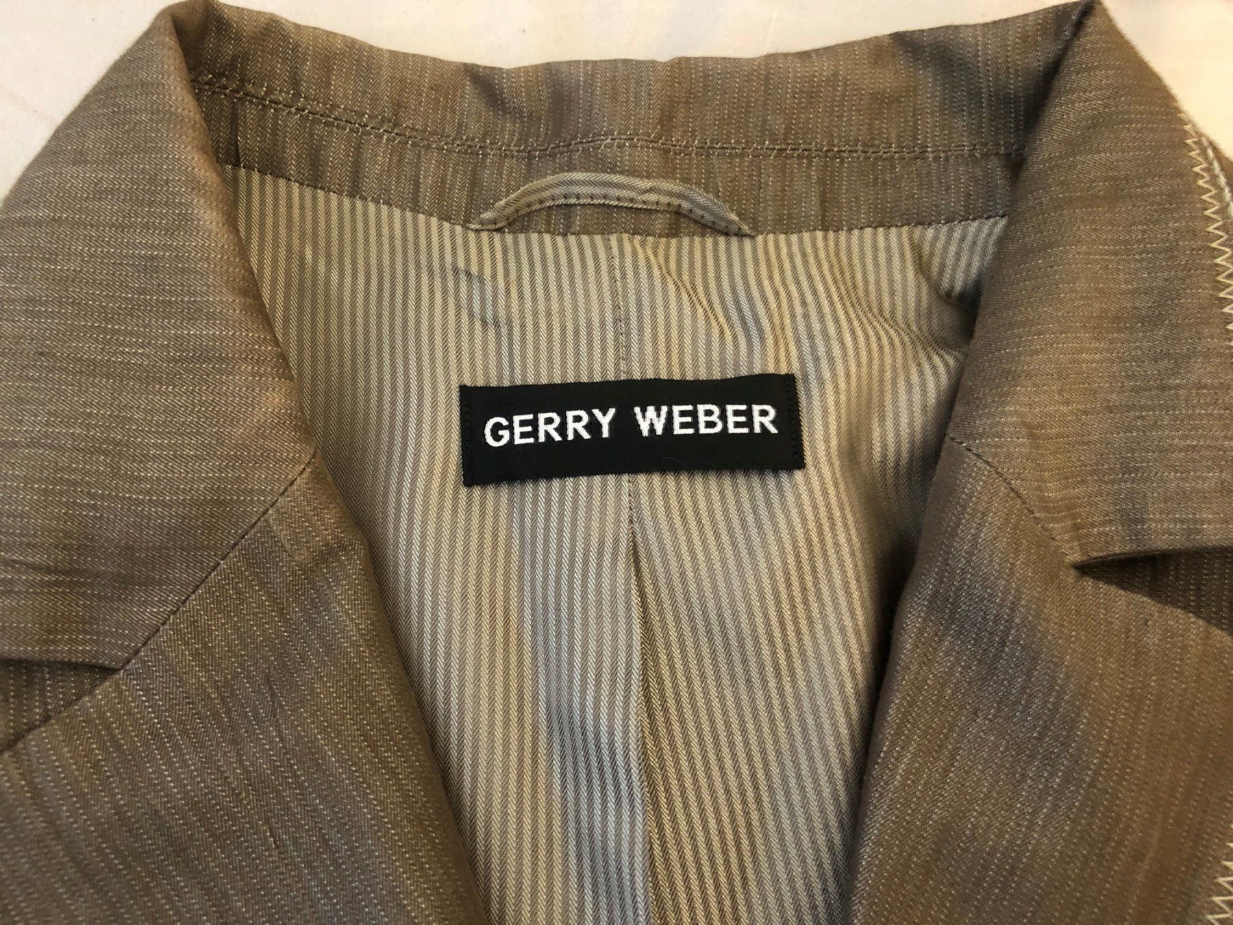 Gerry Weber Giacche: Blazer Marke Gerry Weber ! Gr. 46 ! – Usato da Brügg BE venduto da better14 3