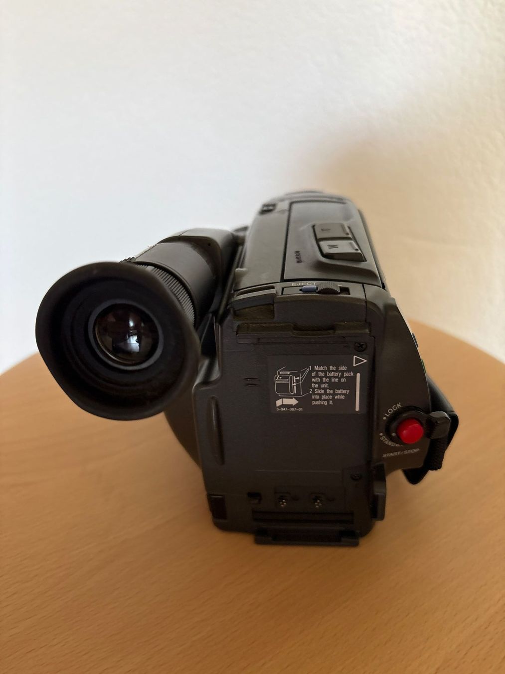 Sony Camcorder: SONY Handycam CCD-TR2000E Hi8 Video Camera Recorder – Gebraucht aus Oberrohrdorf von rododay 1