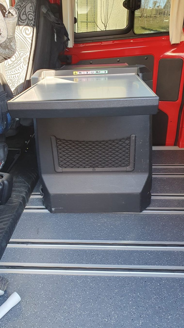 Tavoli: Camper Tisch von Sortimo S-Camper – Usato da Ulmiz venduto da Smirkangel 2
