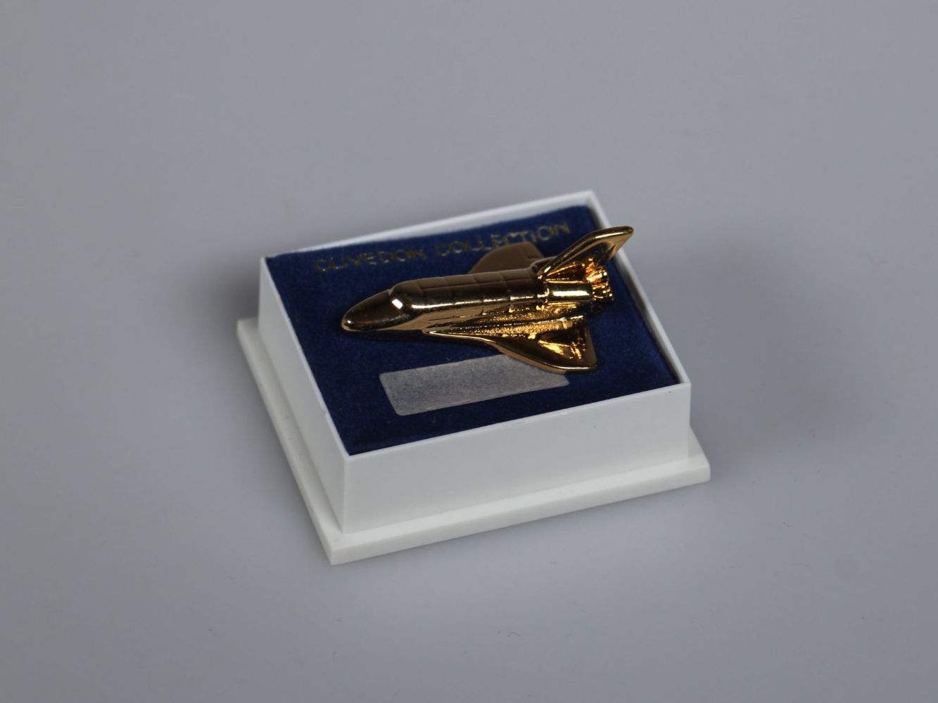 NASA Plaquettes & Badges: Vintage Space Shuttle Pin – D'occasion à Basel par IRMAundFRED