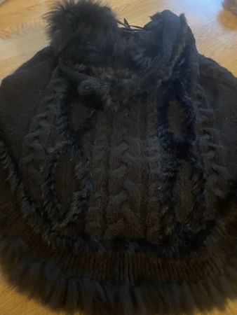 Poncho Leonardo Strick Cape Schwarz Gr. S mit Echtpelz