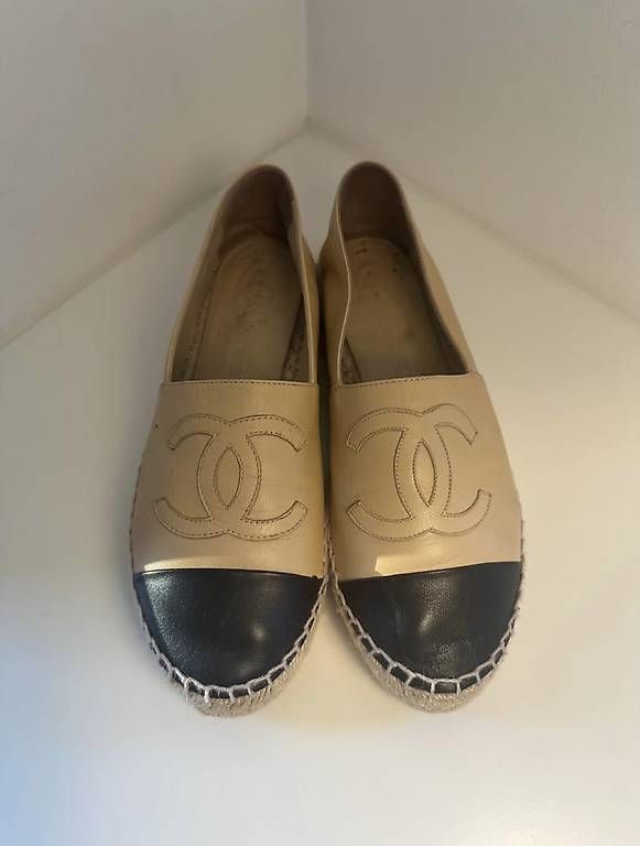 Chanel Scarpe da donna: Chanel espadrilles – Usato da Bogis-Bossey venduto da ell_j875 1