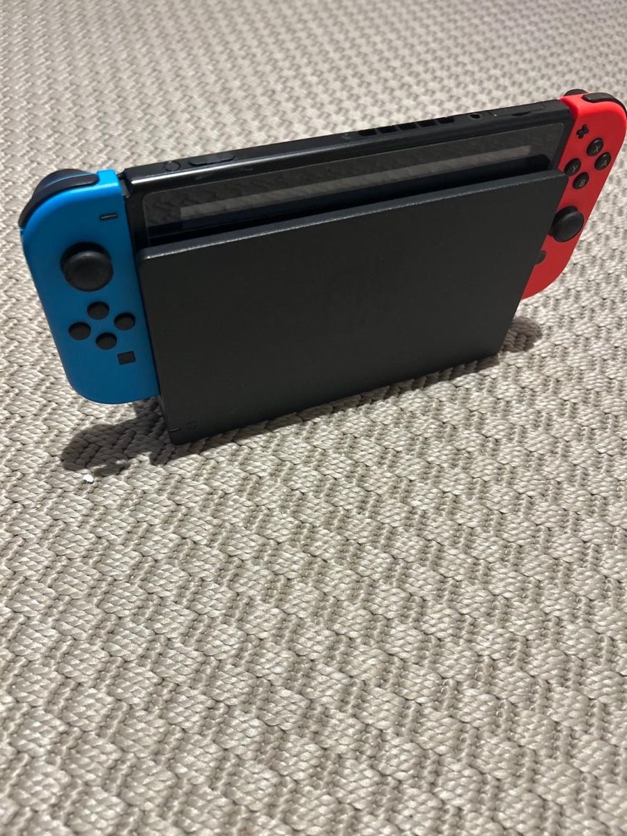 Nintendo Console: Nintendo Switch 1, Mario Wheel, Spiele – Usato da Solothurn venduto da Bobesch08 5