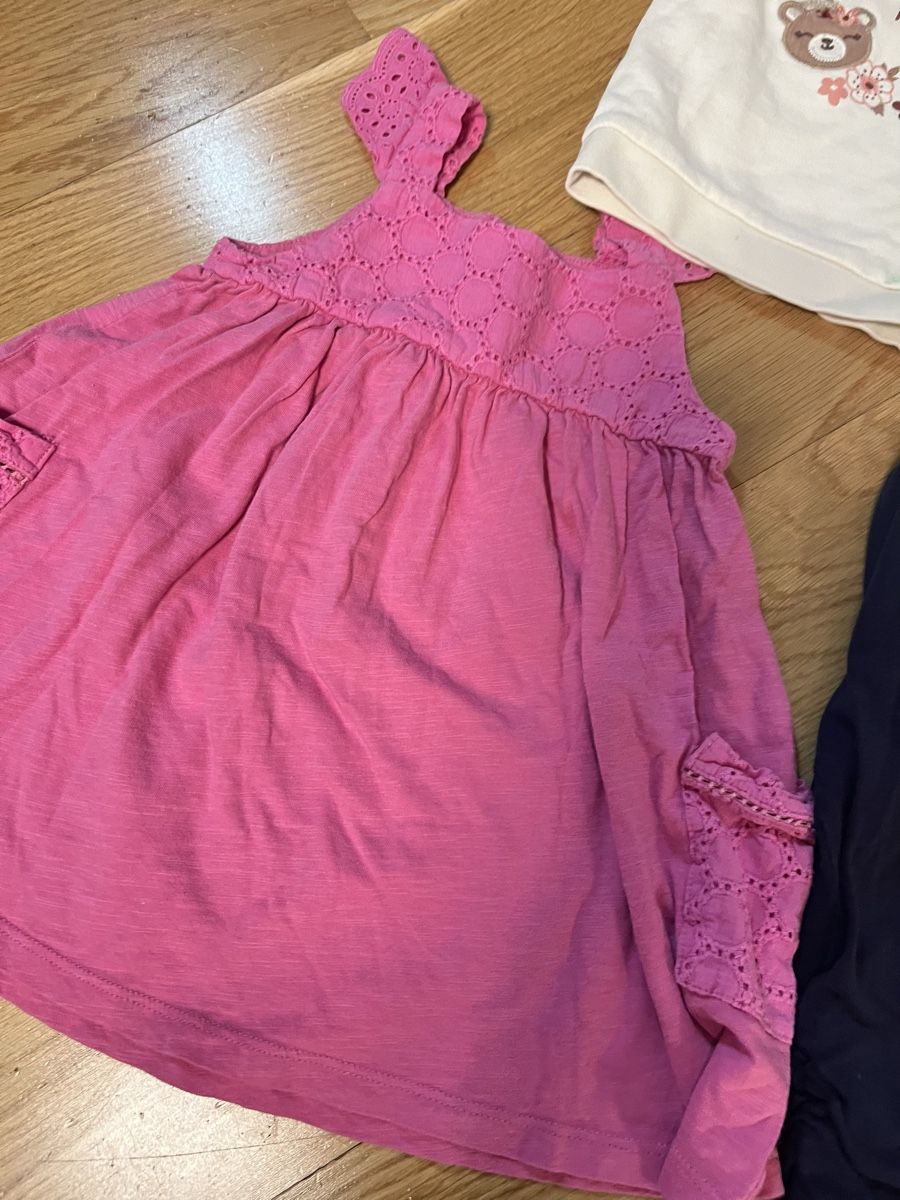 Lotti & Set di vestiti: Kleiderpket Mädchen Gr.92 – Usato da Zollikerberg venduto da Huglina 3