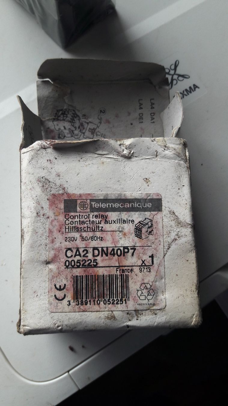 Schneider Componenti elettronici: Hilfsschütz ca2 dn40p7 40e – Nuovo e nell'imballaggio originale da Laufen venduto da Mann455 6