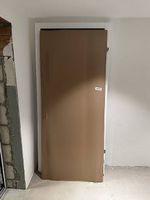 Porte avec cadre 
