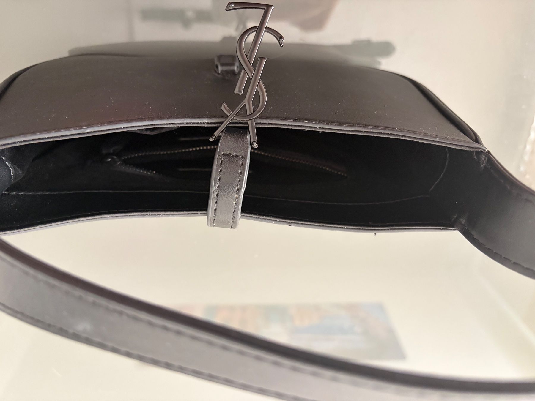 Saint Laurent Borse da donna: YSL Schultertasche Schwarz – Usato da Zuchwil venduto da ale_xzp9