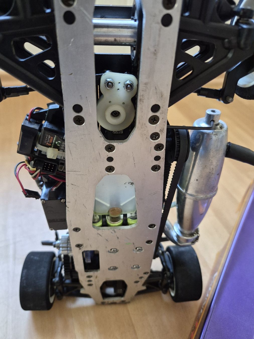 Kyosho Modellismo RC: Kyosho V One R – Usato da Dielsdorf venduto da BARDARRU 7