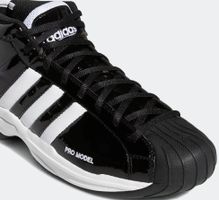 40.6 NEU Adidas Sportschuhe PRO Sneaker Basketballschuhe Top