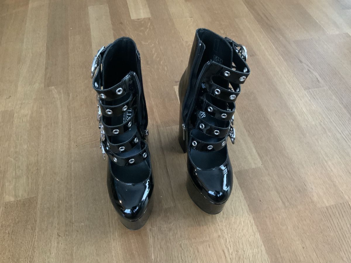 Damenschuhe: Killstar Panic Platform Shoes, Grösse 39 – Neu (gemäss Beschreibung) aus Domat/Ems von scarnuz1 1