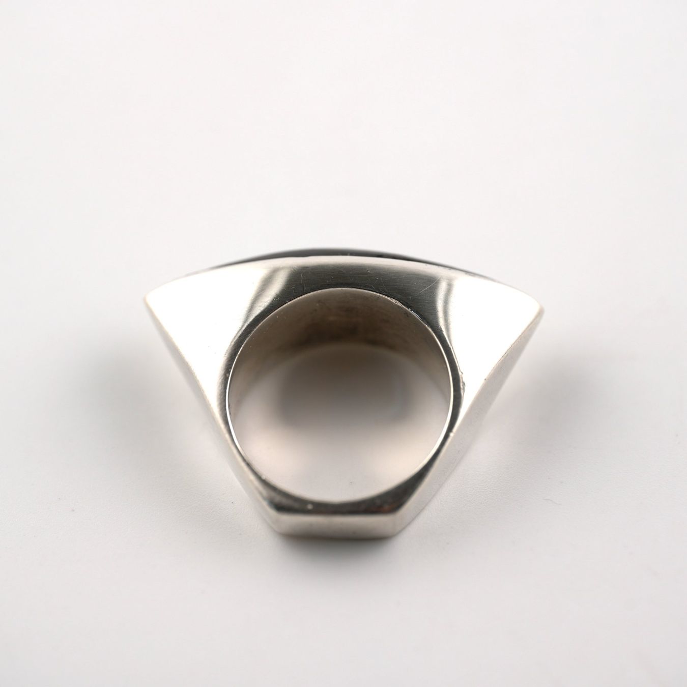 Anelli: Silberring mit schwarzem Stein – Usato da Basel venduto da Edelmetallhaus.com 2