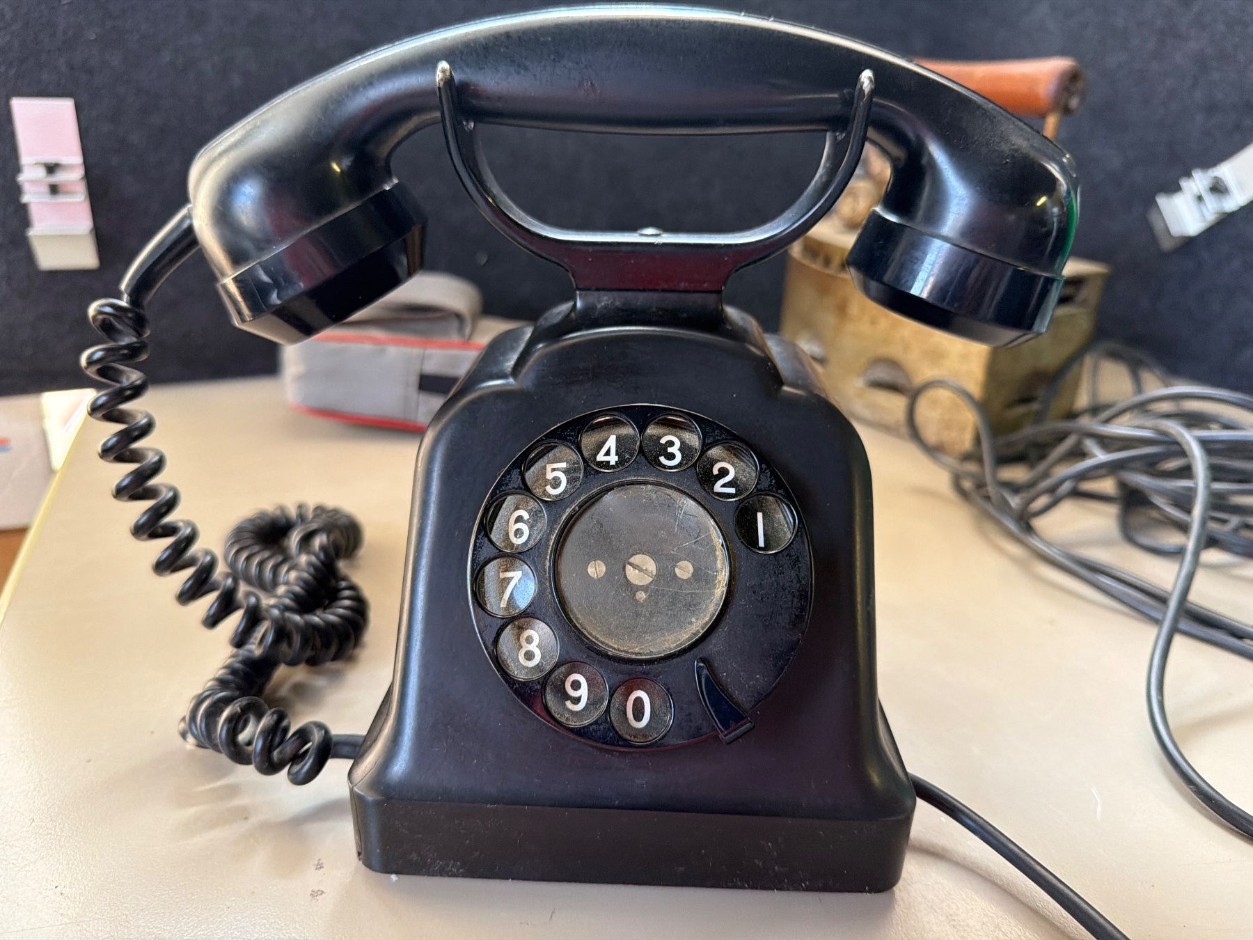 Téléphones: Telefon Antik – D'occasion à Brügg BE par TSP02