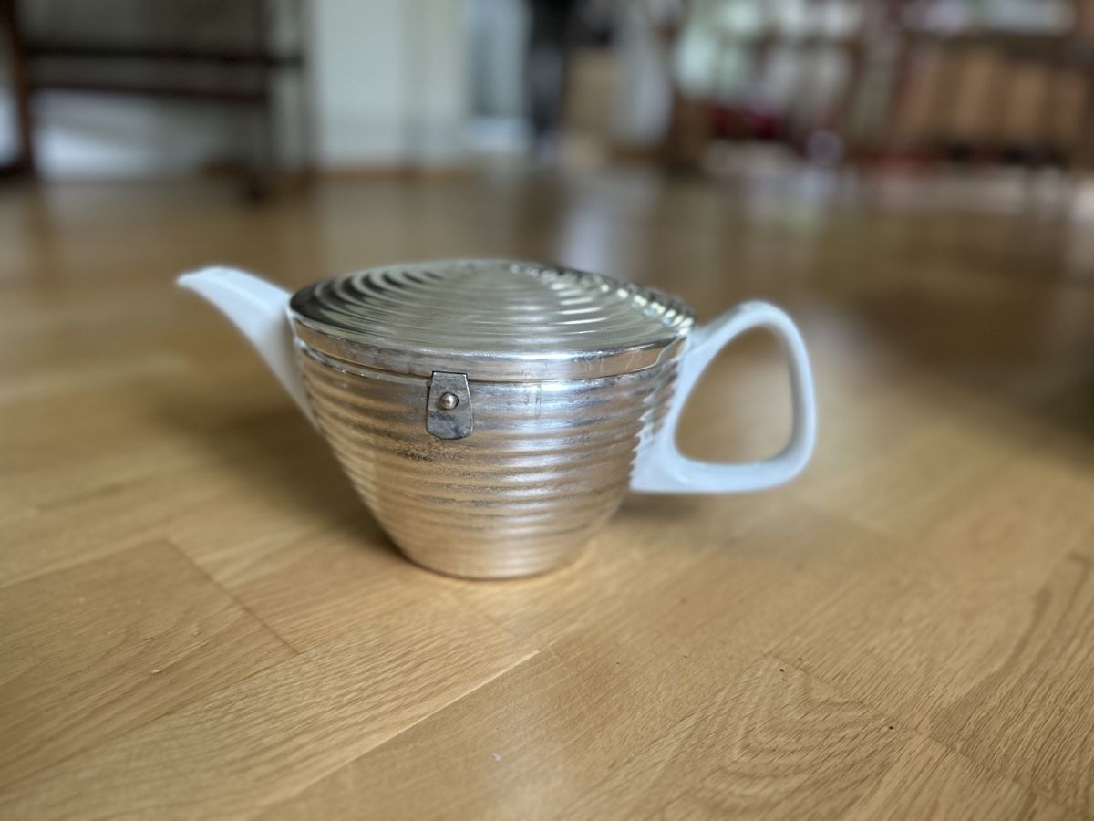 WMF Teiere: WMF Teekanne Design-Klassiker – Usato da Zürich venduto da Lenajung