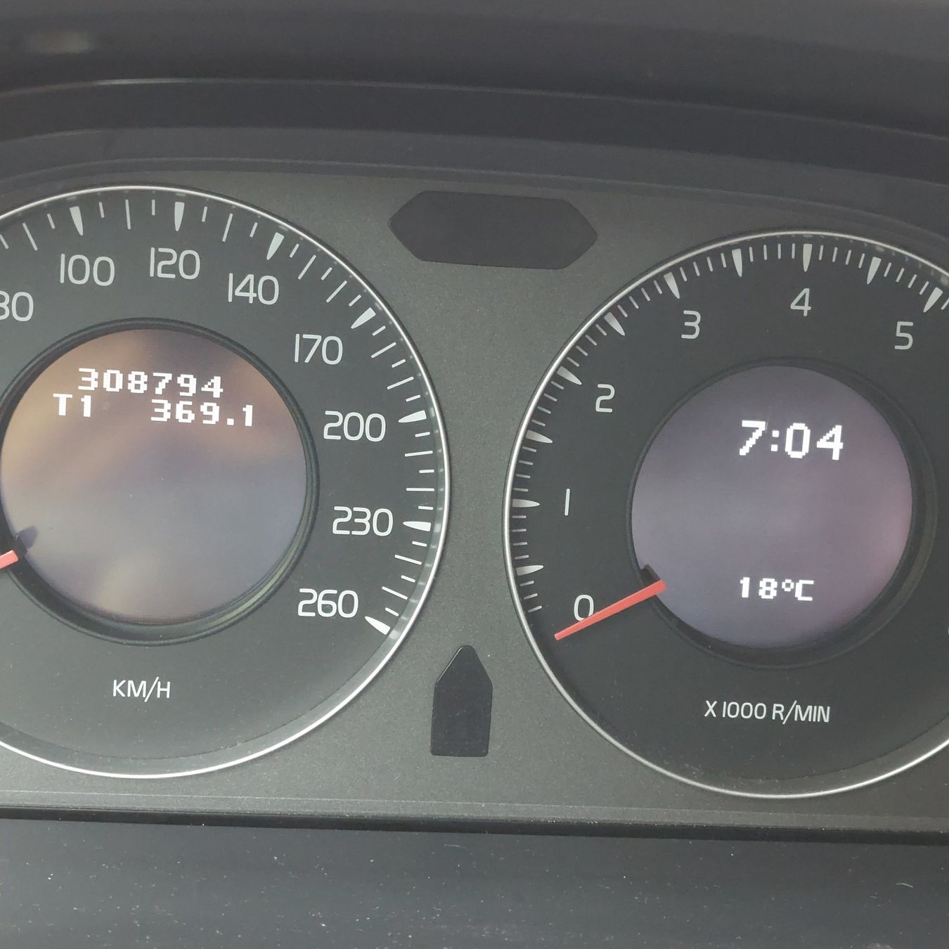Volvo Autos: Volvo V70 2.5T – D'occasion à Niederurnen par ursulbea 5