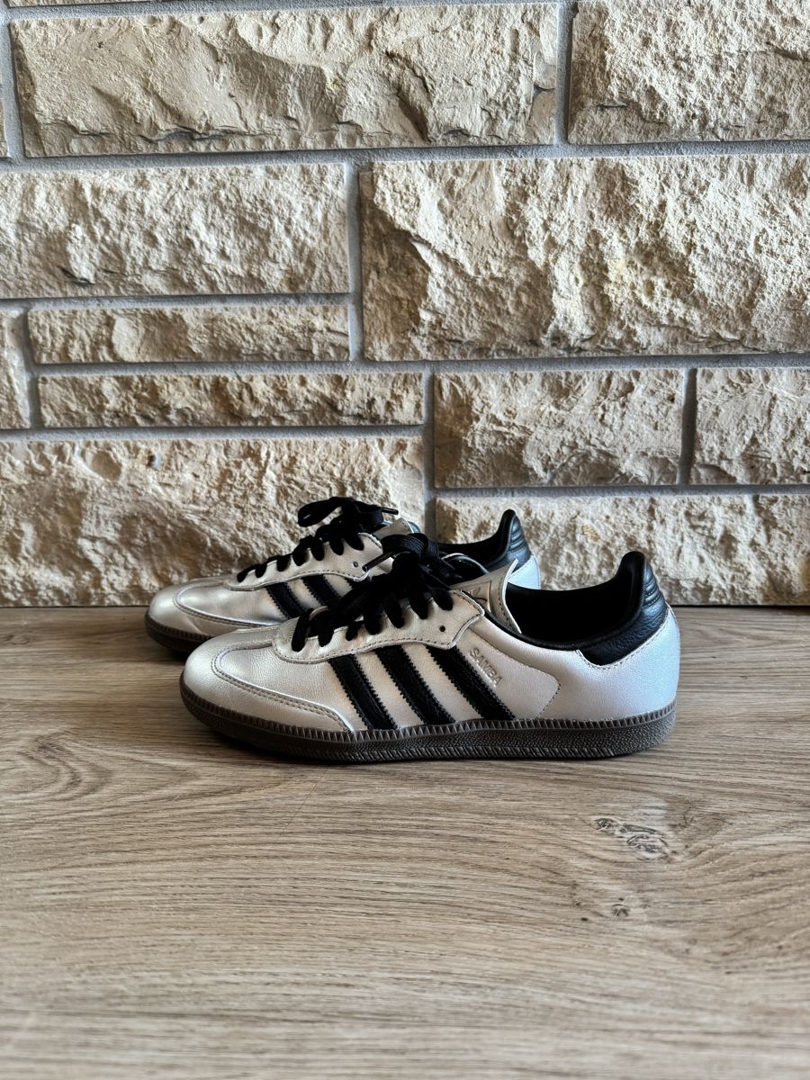 Adidas Scarpe da uomo: Adidas Samba sneaker silber – Usato da Feutersoey venduto da ast_5mhb 2