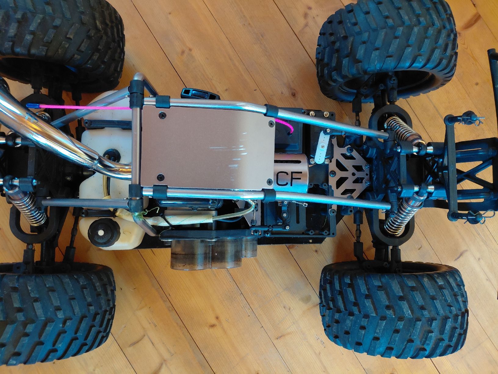 Modellismo RC: RC 1/5 2 Takt Car – Usato da Sax venduto da Ueli1995 5