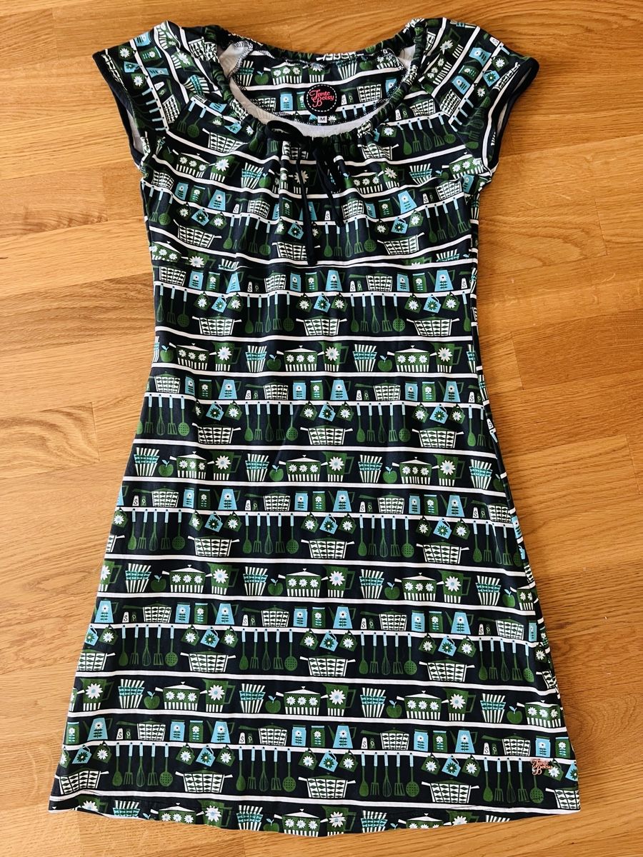 Kleider: Tante Betsy Kleid M Blutsgeschwister – Neu (gemäss Beschreibung) aus Horgen von red_sonja 1