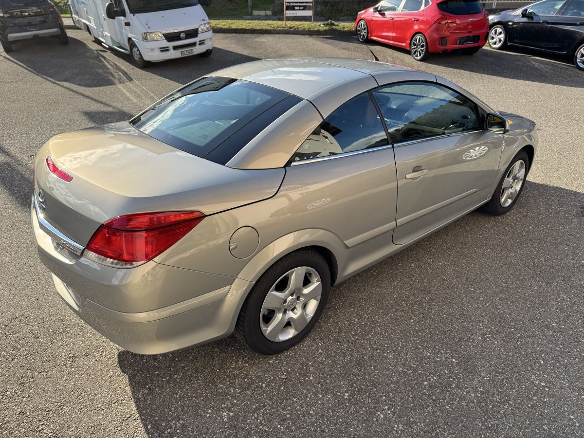 Elegantes Gebrauchte Opel Astra Cabrio Ebenbild