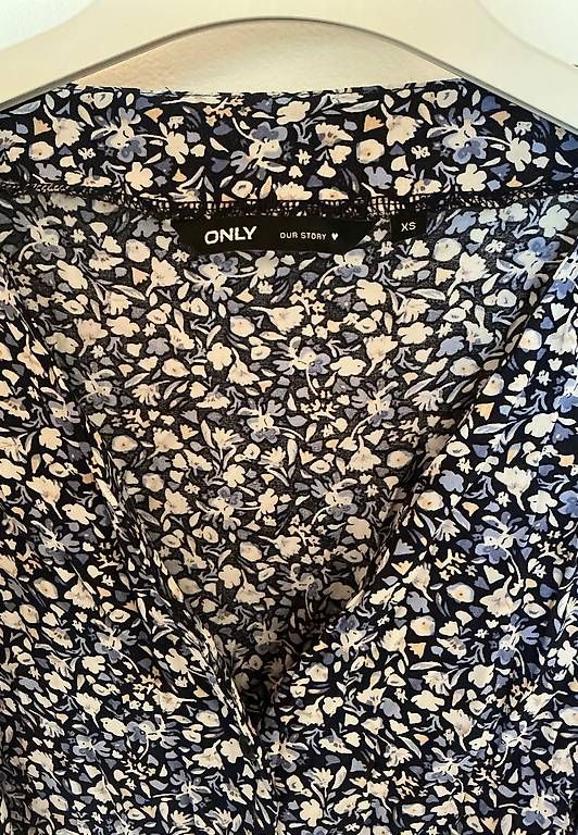 Only Kleider: ONLY Sommer Wickelkleid – Neu (gemäss Beschreibung) aus Stalden VS von alemaxm 2