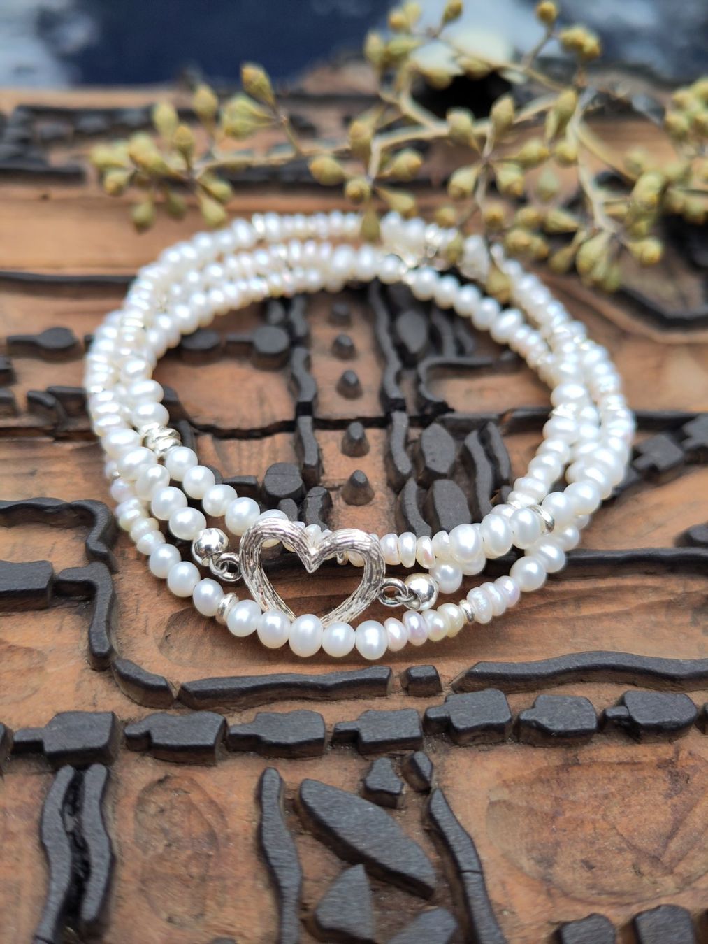 Bracciali & Braccialetti: Wickelarmband Perlen Silber – Nuovo e nell'imballaggio originale da Lauperswil venduto da Naturhandwerk 2