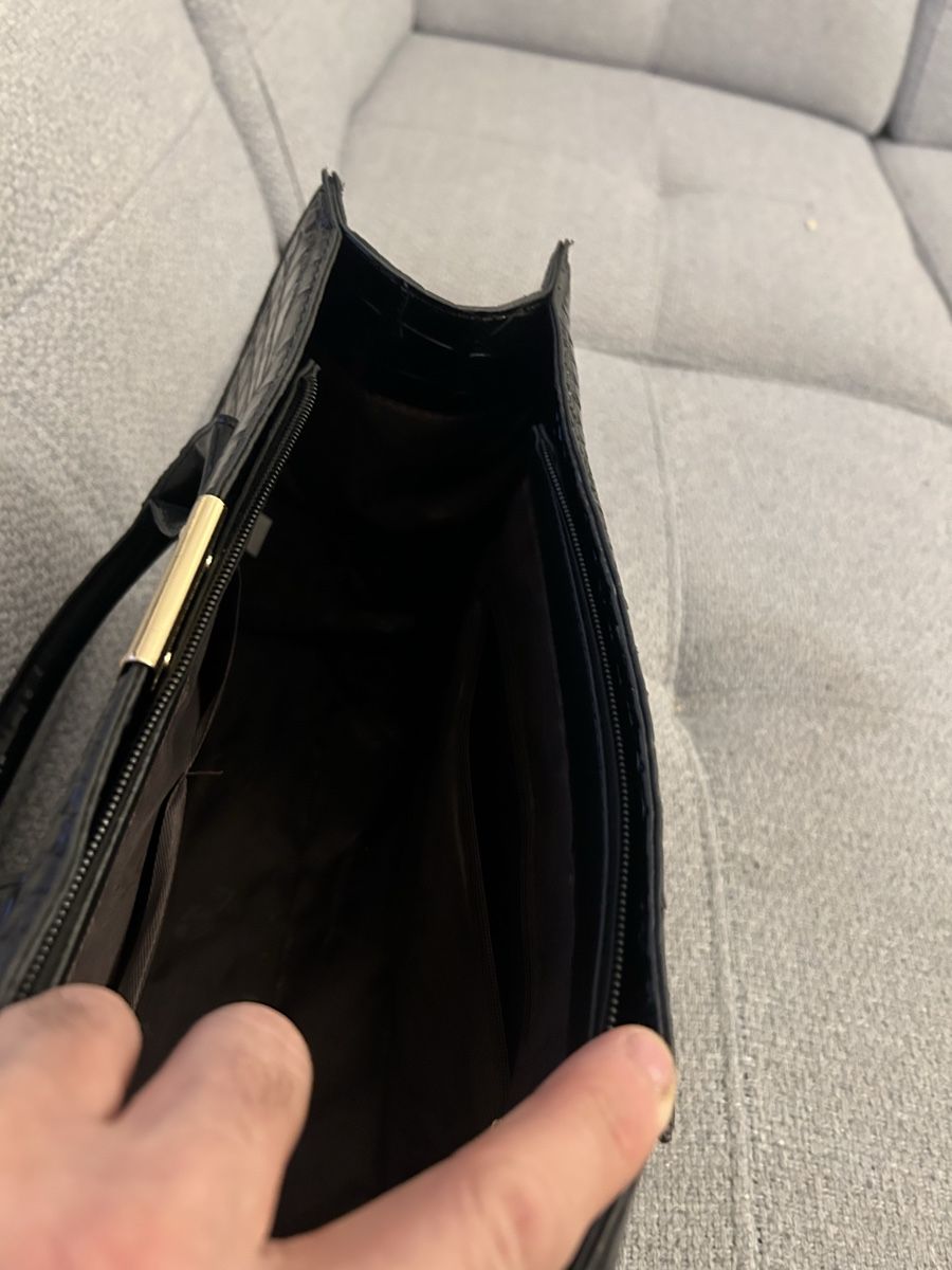 Borse da donna: Tasche – Usato da Basel venduto da Krisztina.na 2