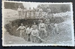Strassenbau-Arbeiter/ Fotokarte ca. 1940
