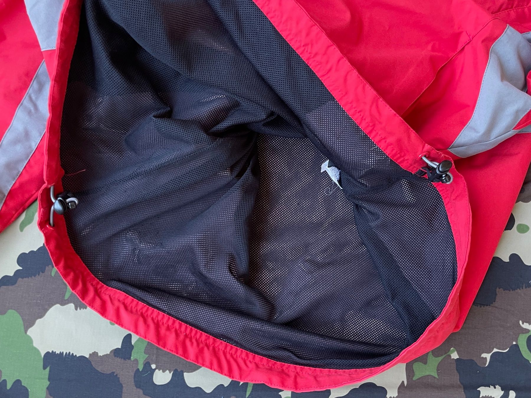 Quiksilver Giacche: Vintage Y2K Quicksilver Jacket Sz S/M – Usato da Zürich venduto da le_souk 3