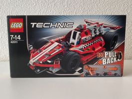 Lego TECHNIC Rennwagen 42011