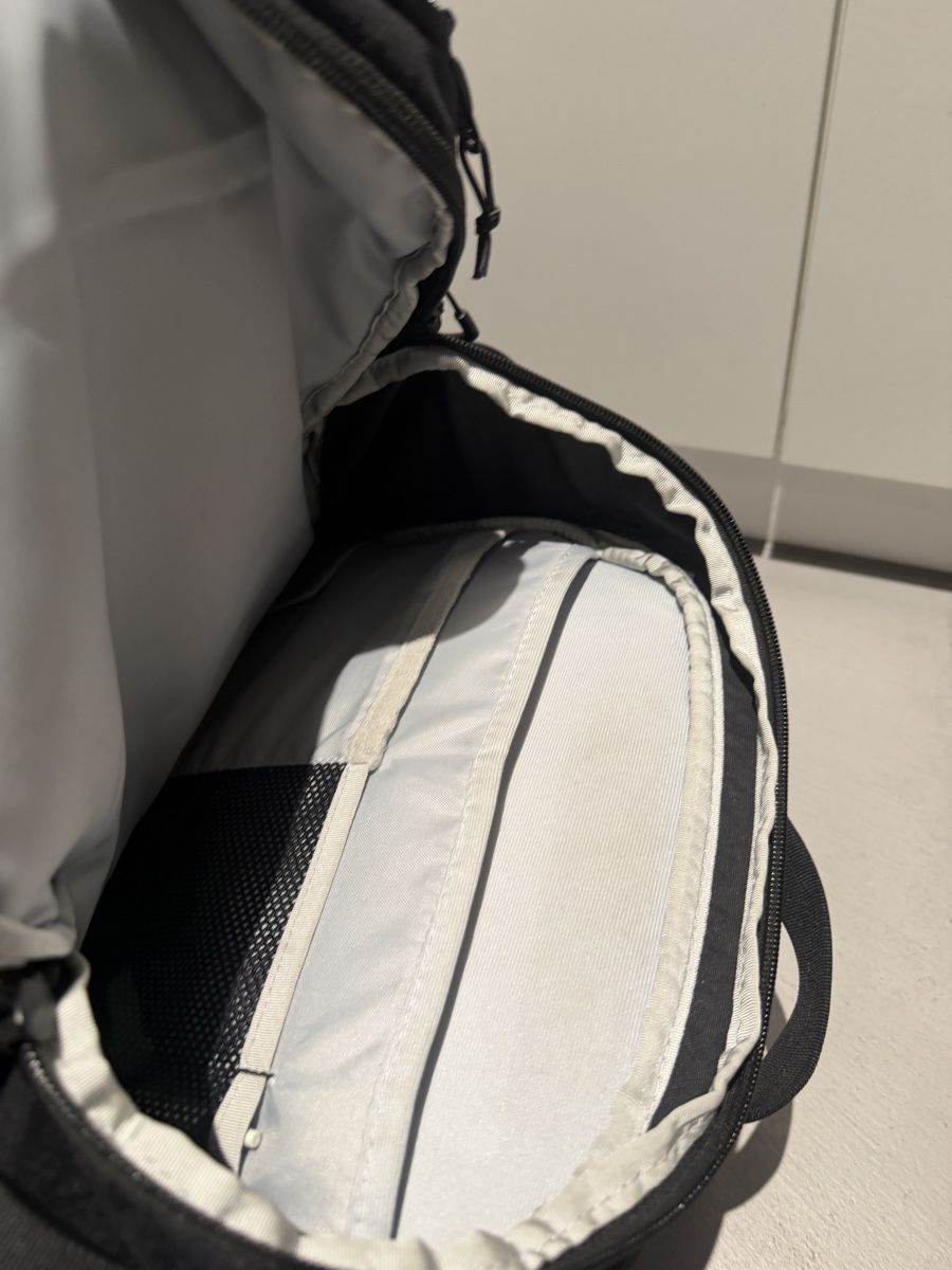 Zaini: North Face Tages- und Arbeitsrucksack – Usato da Horw venduto da bubobubo82 1