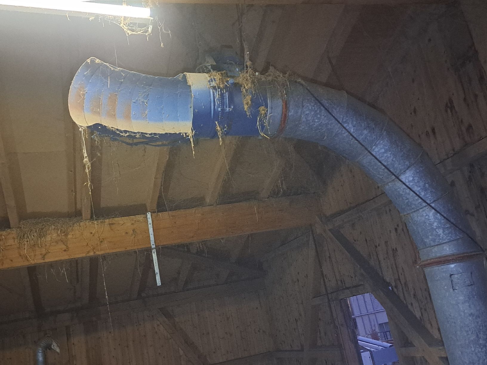Tutte le macchine: Teleskopverteiler – Usato da Wettingen venduto da ML03