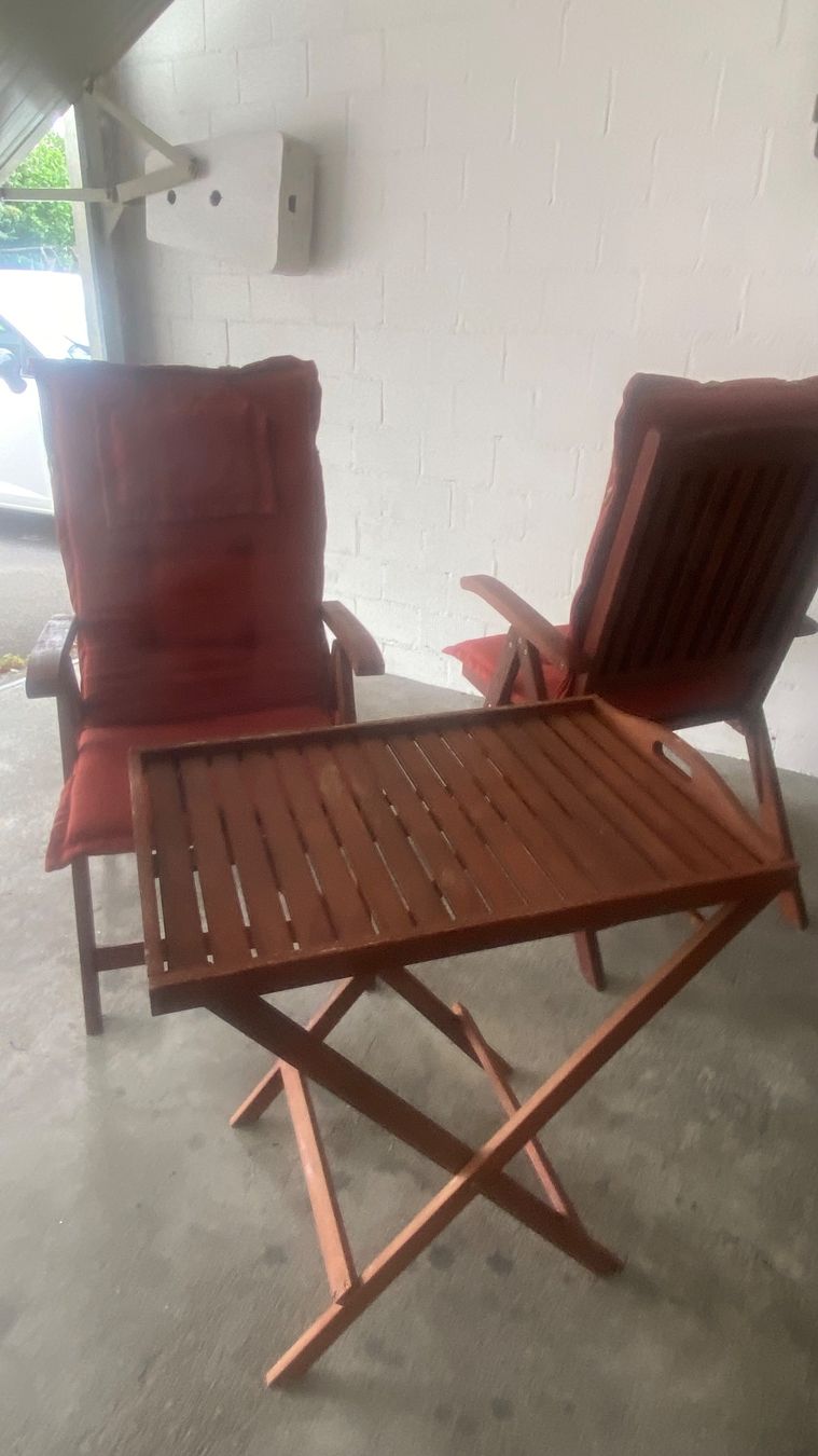 Set di tavolo e panche: Bistro-Set – Usato da Stäfa venduto da walkerda88 3