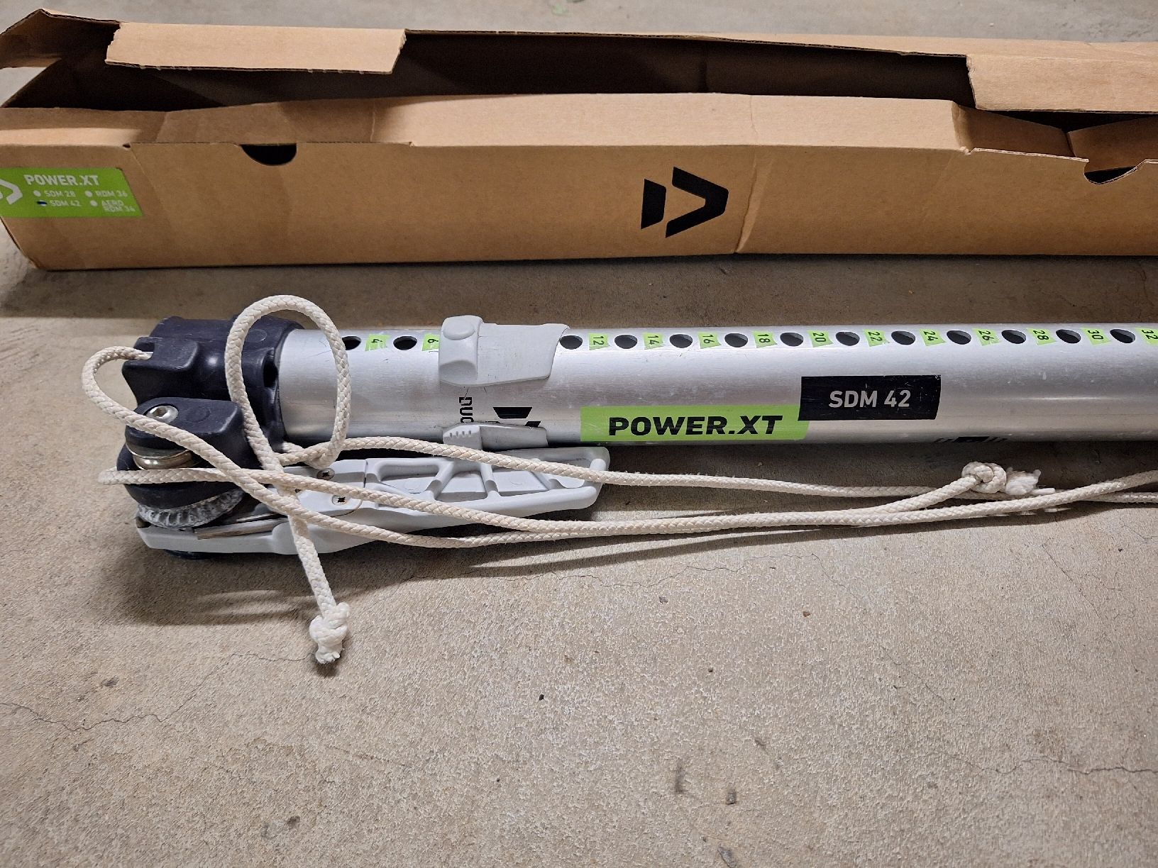 Surf: DUOTONE POWER.XT SDM 42 boom, used, with box – Usato da Winterthur venduto da yy1