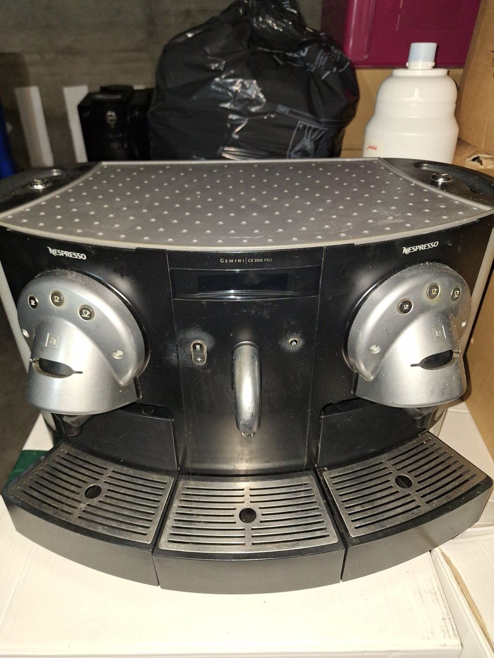 Nespresso Macchine per caffè & Macchine per espresso: 2 x Machine à café (capsule) NESPRESSO GEMINI 200 – Difettoso da Laconnex venduto da Patkek29 6