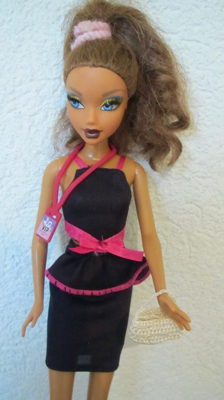 Bambole: BARBIE BRUNE – Usato da Murten venduto da Selliot 2