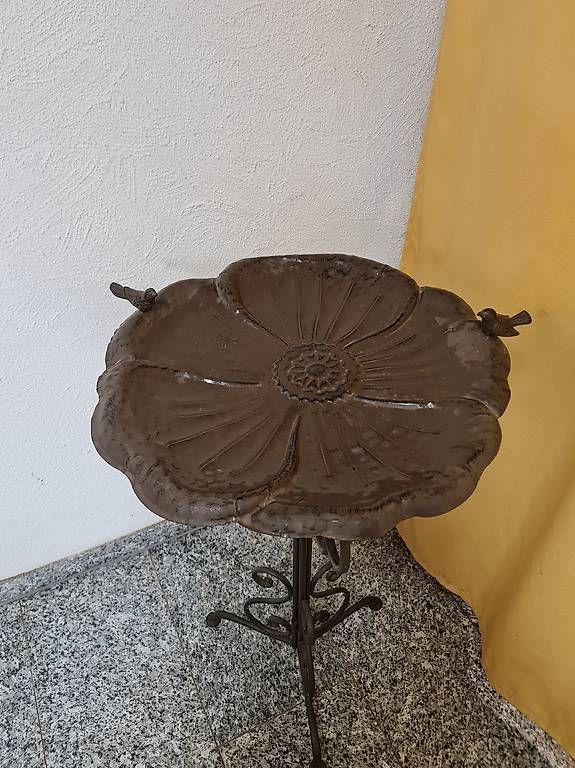 Vogelhäuser: Vogelbrunnen – Neu und originalverpackt aus Kriens von LotusOase 2
