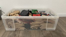 Rails en bois + locomotives + wagons