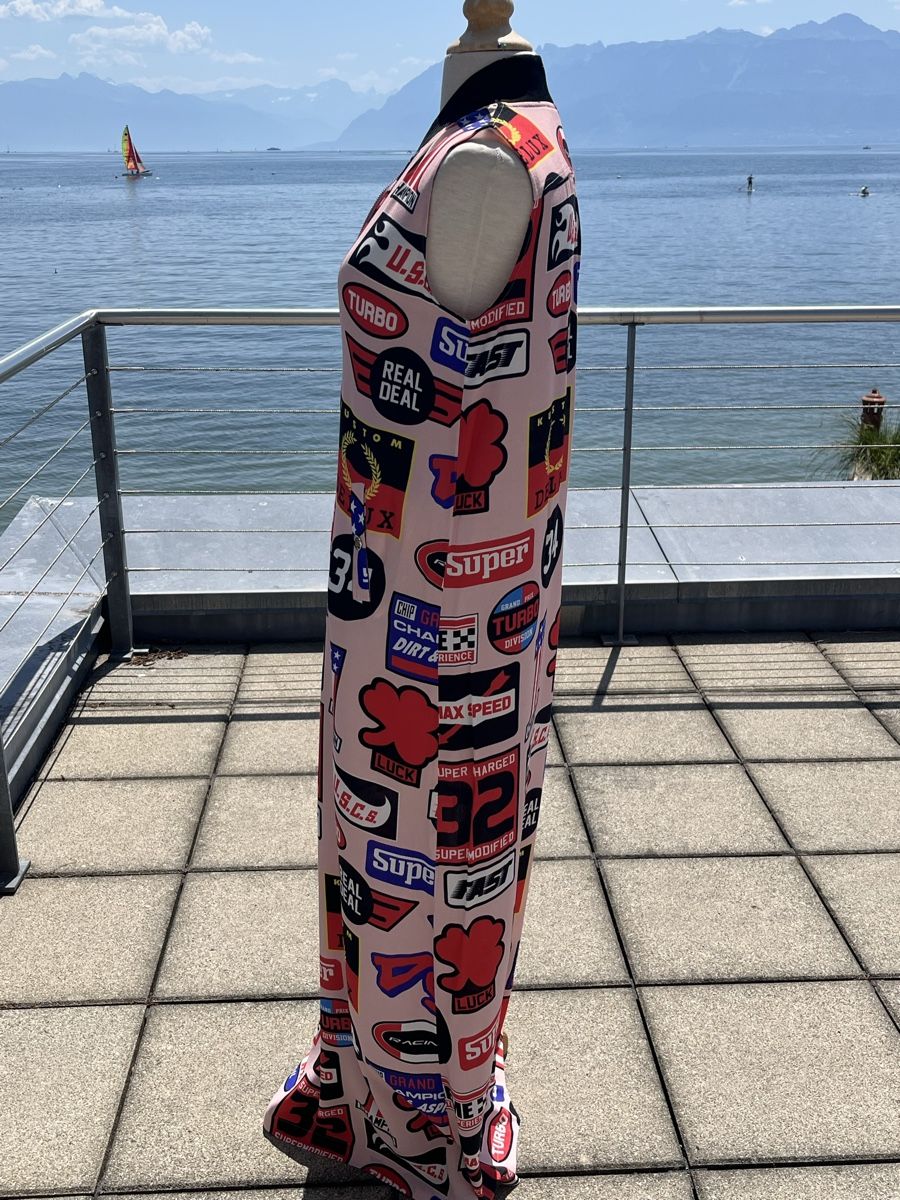 Moschino Vestiti: Robe longue LOVE MOSCHINO imprimé Patchwork Taille 38 – Nuovo (secondo la descrizione) da St-Sulpice VD venduto da Twin5 2