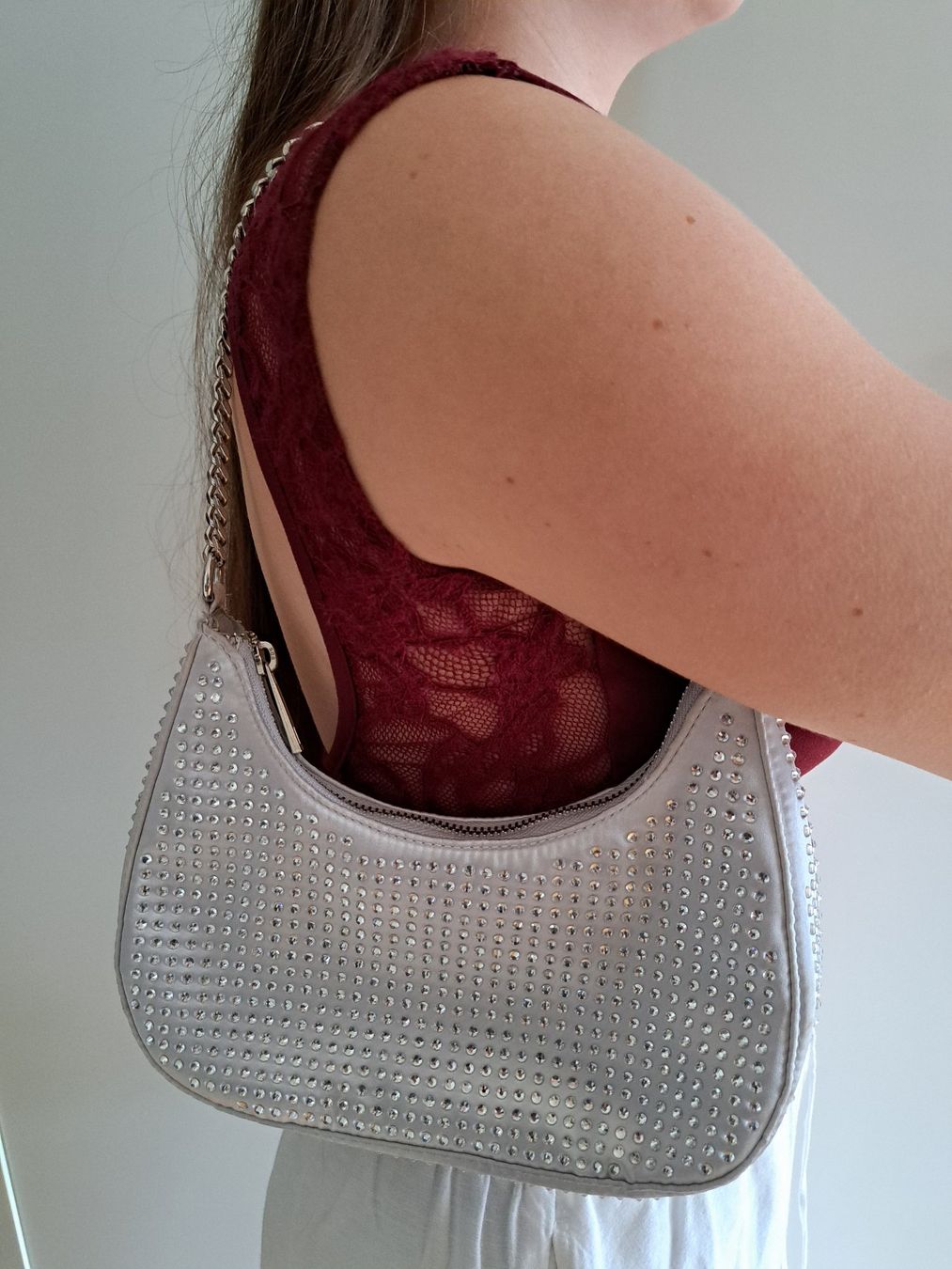C&A Borse da donna: Tasche hellgrau mit Glitzersteinchen, Clockhouse von C&A – Usato da Pfaffnau venduto da hjp01 4
