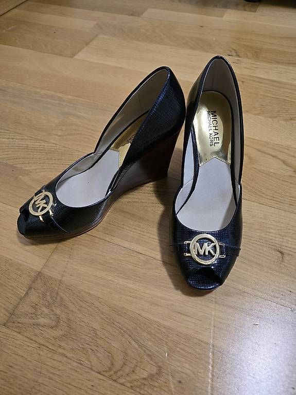 Scarpe da donna: Michael kors schuhe  – Usato da Münchenbuchsee venduto da Arasy13 2